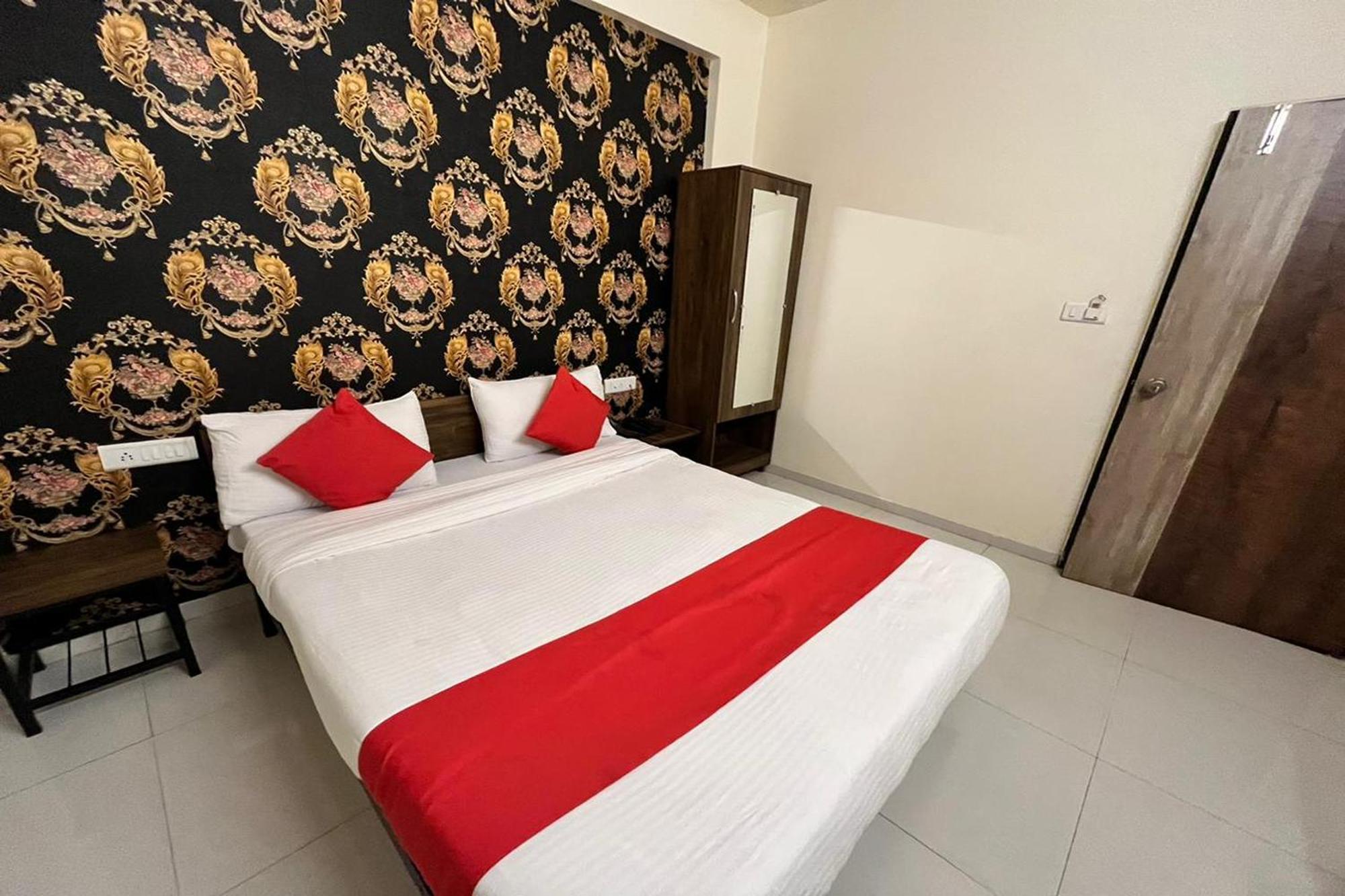 Hotel Kalyan Palace Watuwa Exteriér fotografie